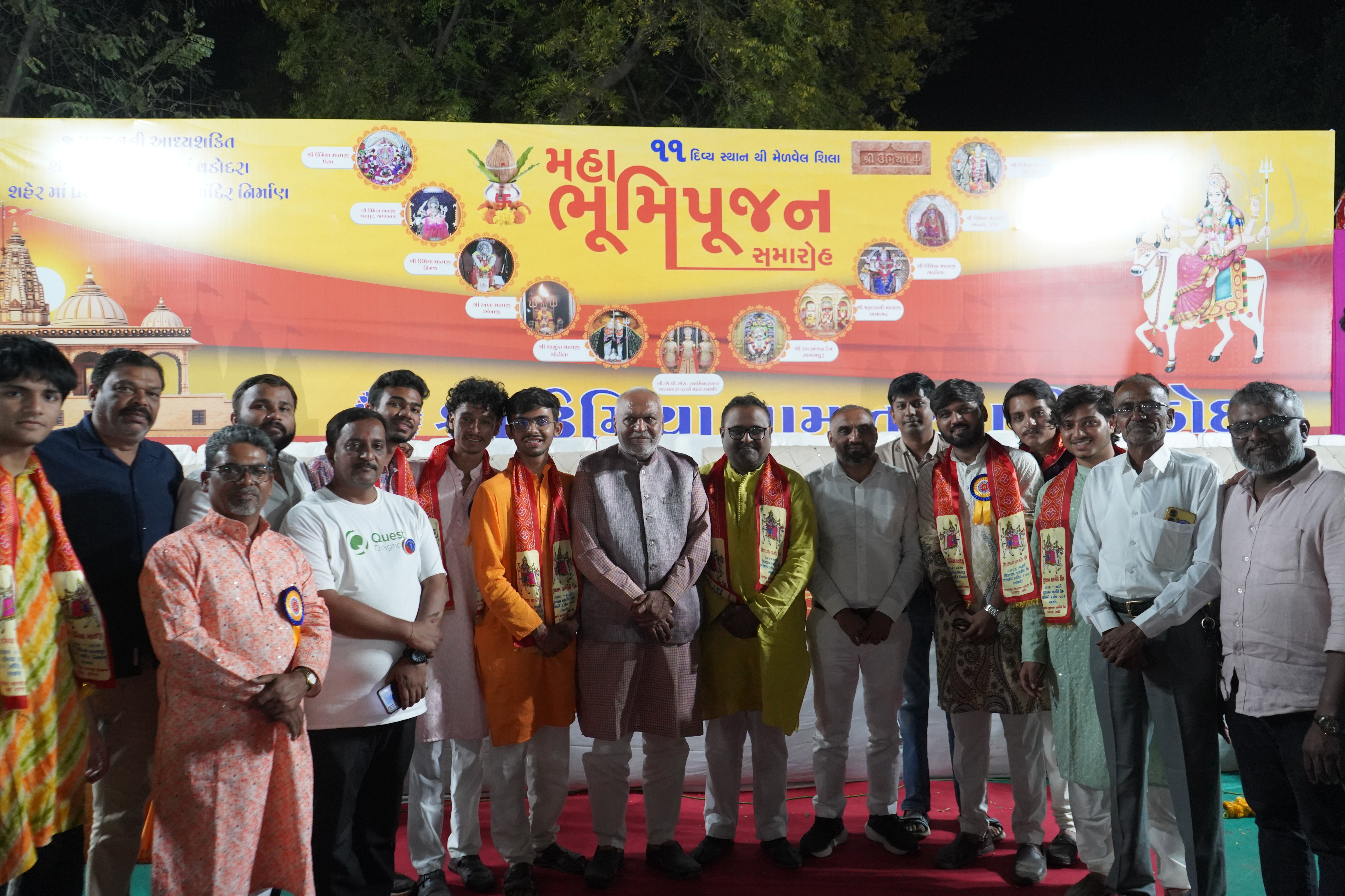 Umiyasena IT Team with Esteemed Leader