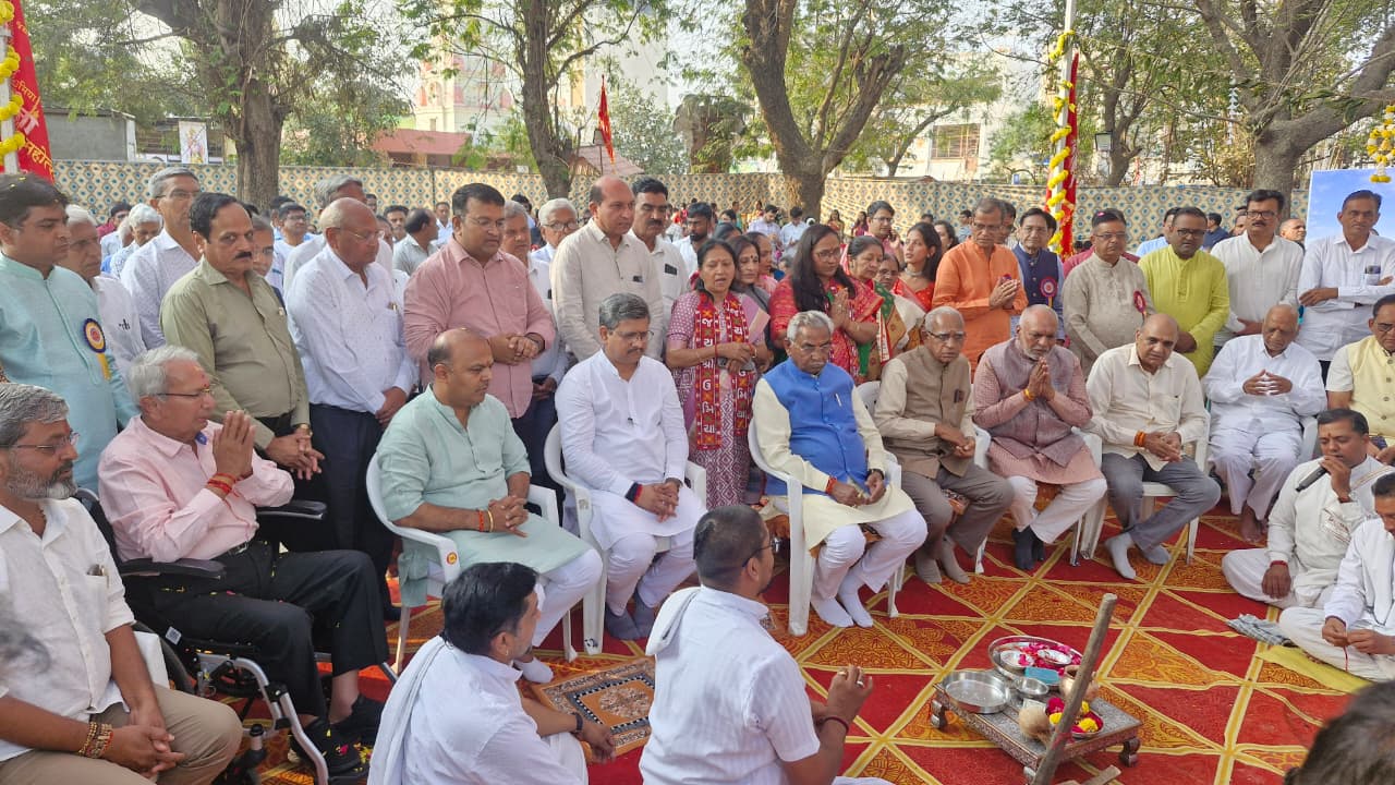 Bhumi Pujan Performed by Chief Guests in Abhijit Muhurat